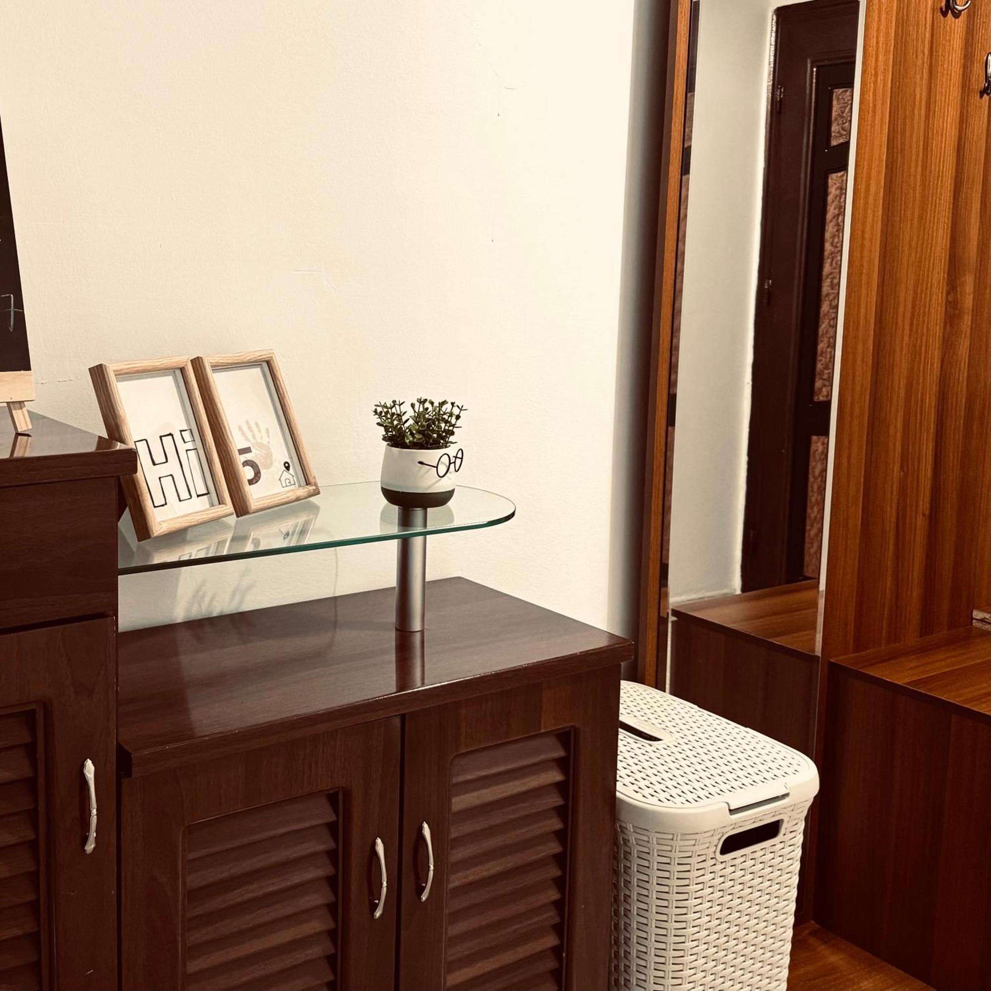 Hi5 Rooms تيرانا المظهر الخارجي الصورة